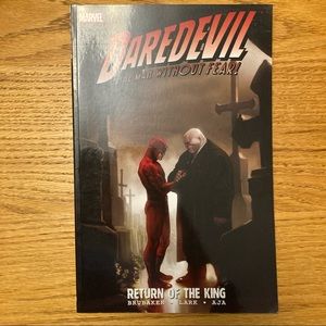 Daredevil: Man without fear! By Brubaker/Lark/Aja